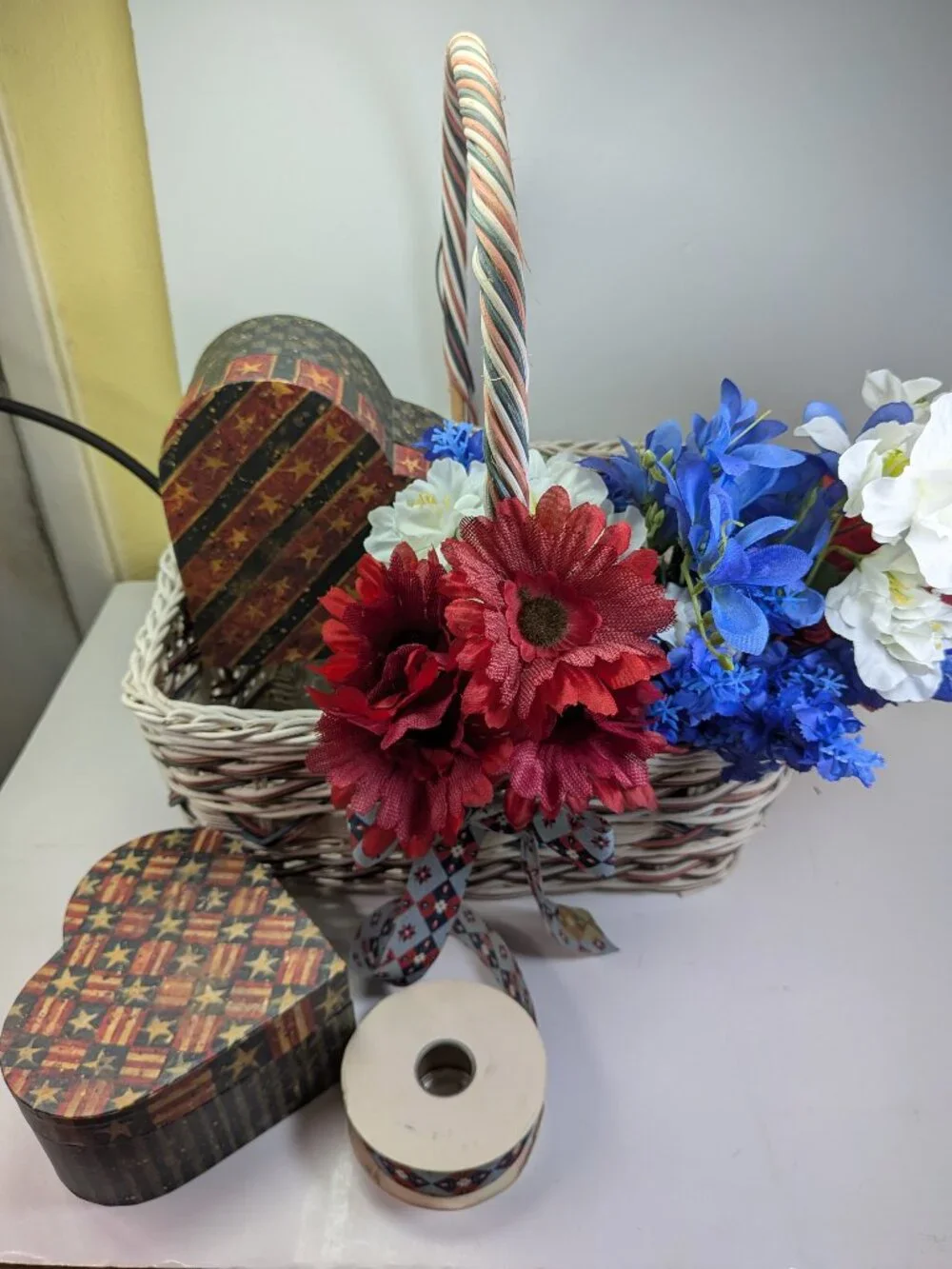 Old World Patriotic Decor Set; Bob’s Boxes Heart, 25yd Vintage Ribbon & Basket